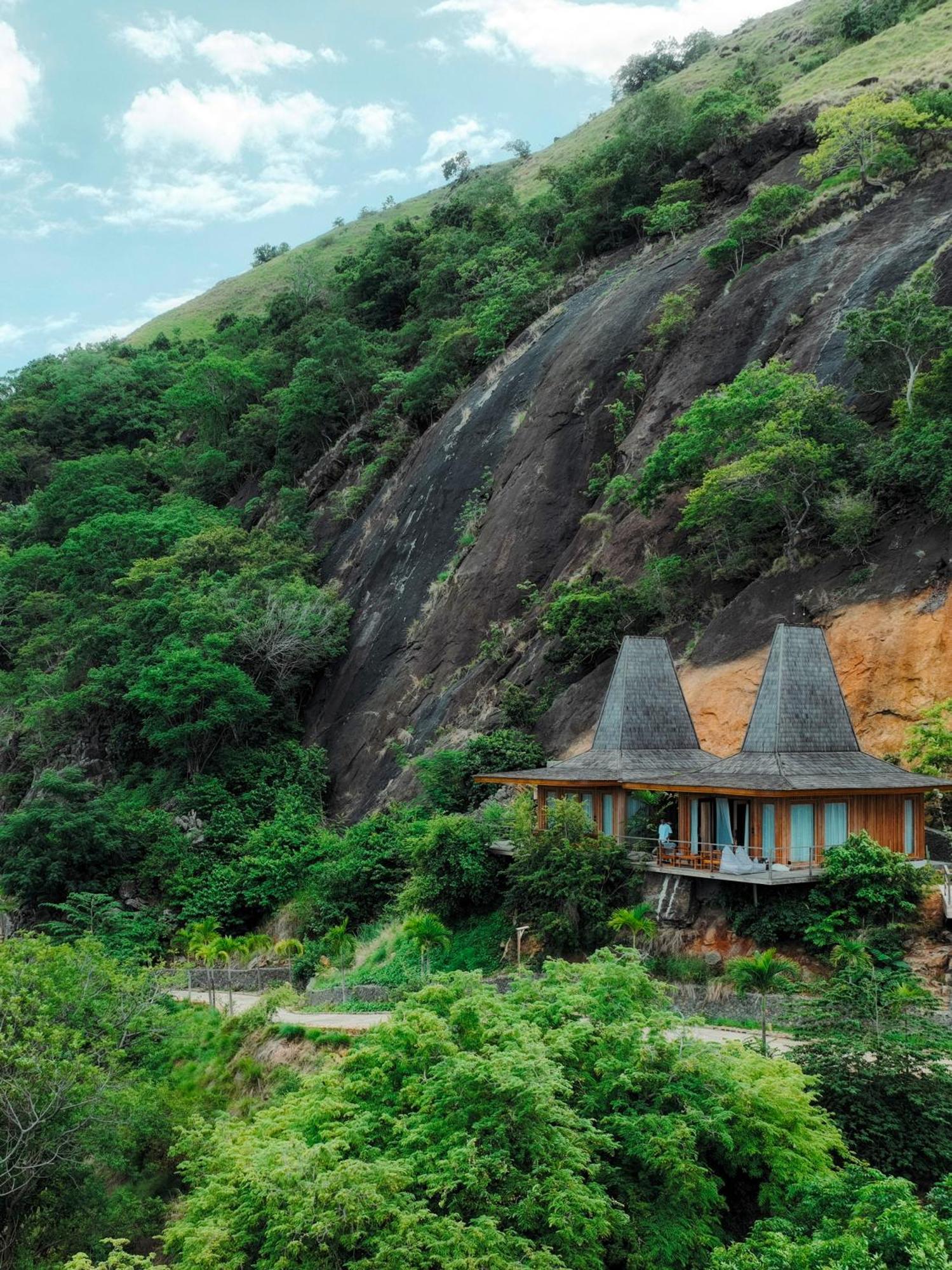 Menjaga Bay Labuan Bajo Exterior foto