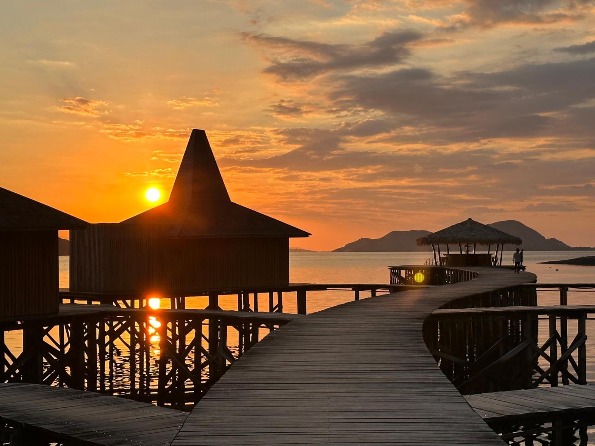 Menjaga Bay Labuan Bajo Exterior foto